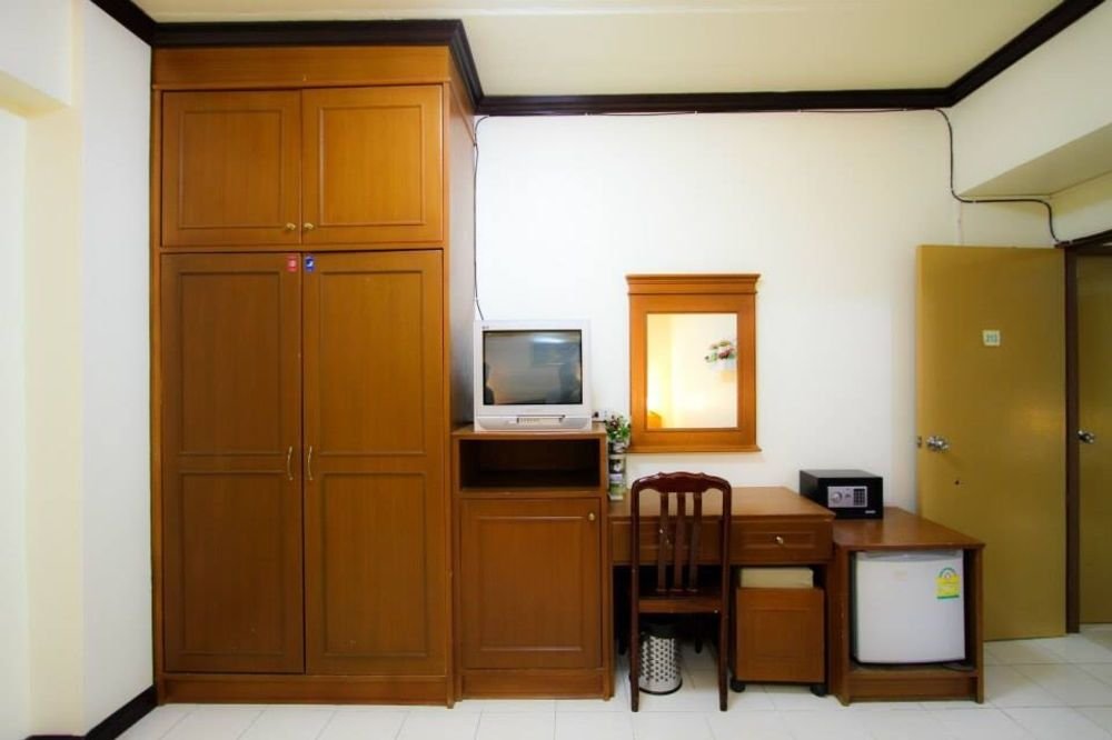 Муанг: Phuket Holiday Hostel