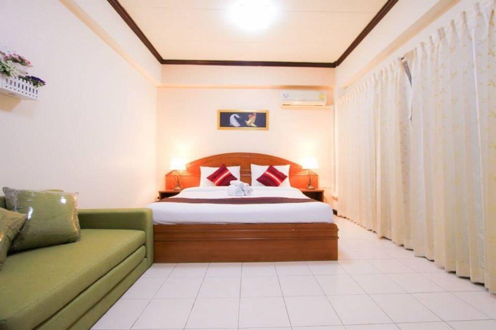 Муанг: Phuket Holiday Hostel