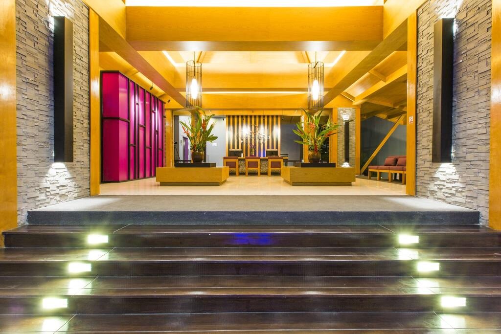 Пхукет: Phuvaree Resort