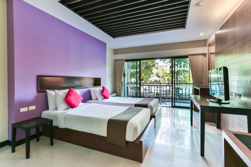 Пхукет: Phuvaree Resort