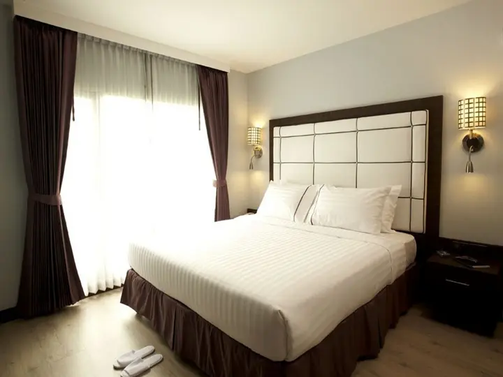 Бангкок: Отель Sukhumvit Suites