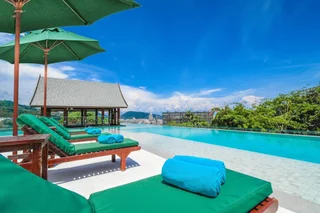 Кату: The Aristo Seaview Patong