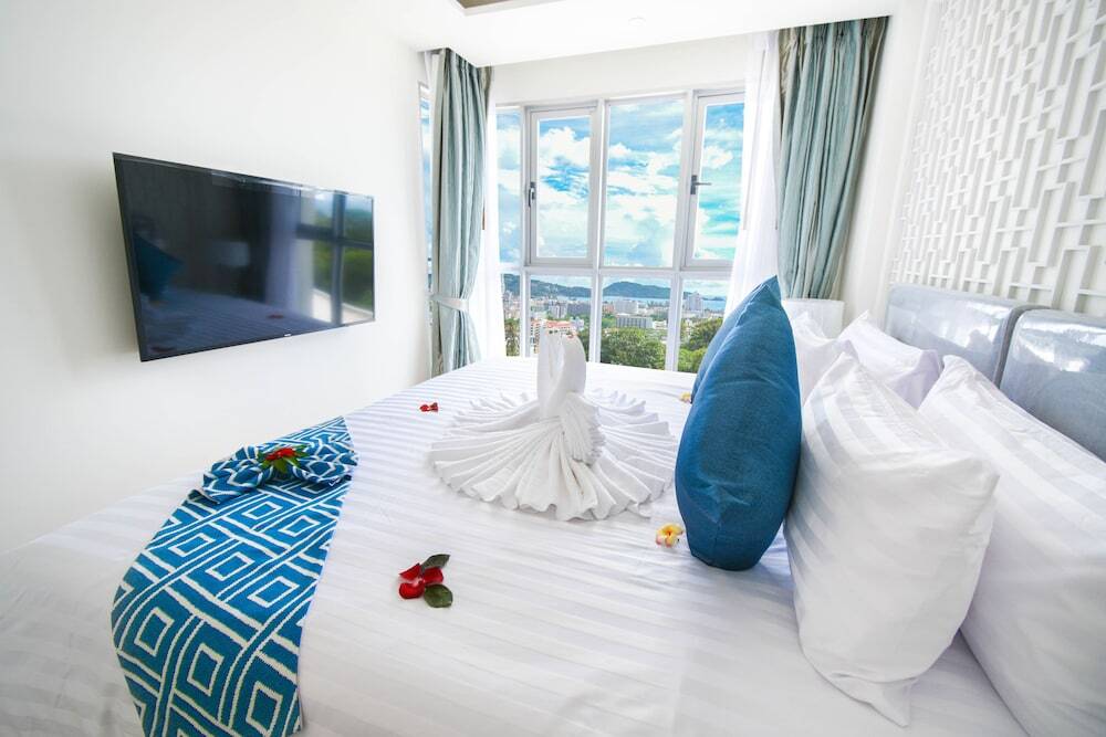 Кату: The Aristo Seaview Patong