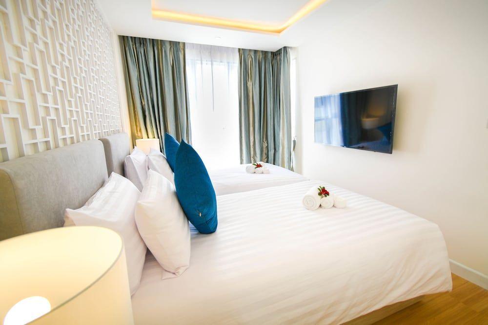 Кату: The Aristo Seaview Patong