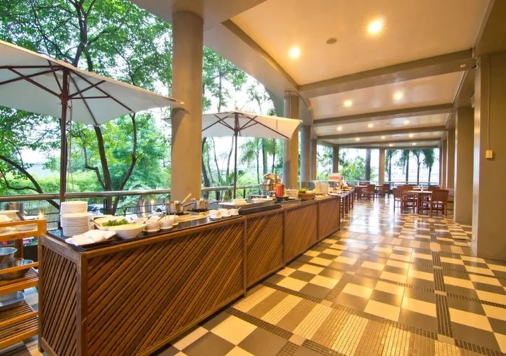Пхитсанулок: The Grand Riverside Hotel Phitsanulok
