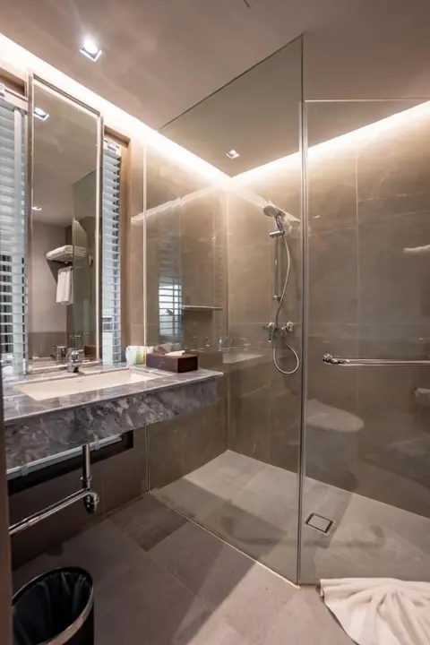 Пхитсанулок: The Grand Riverside Hotel Phitsanulok