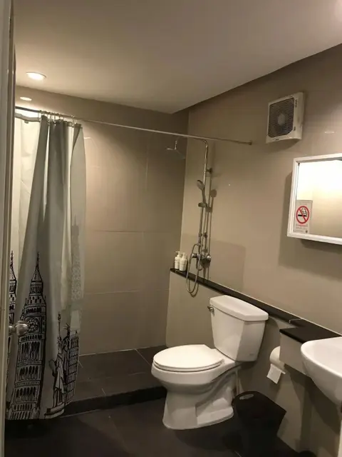 Бангкок: Paragon Inn