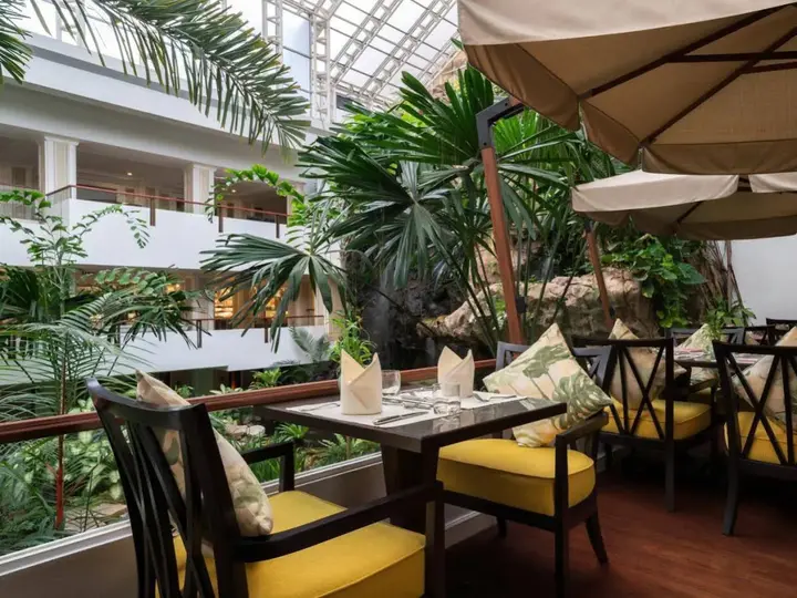 Паттайя: Dusit Thani Pattaya