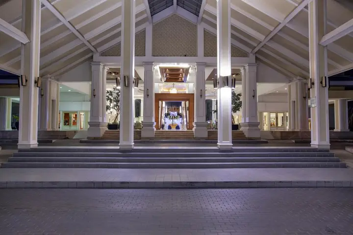 Паттайя: Dusit Thani Pattaya