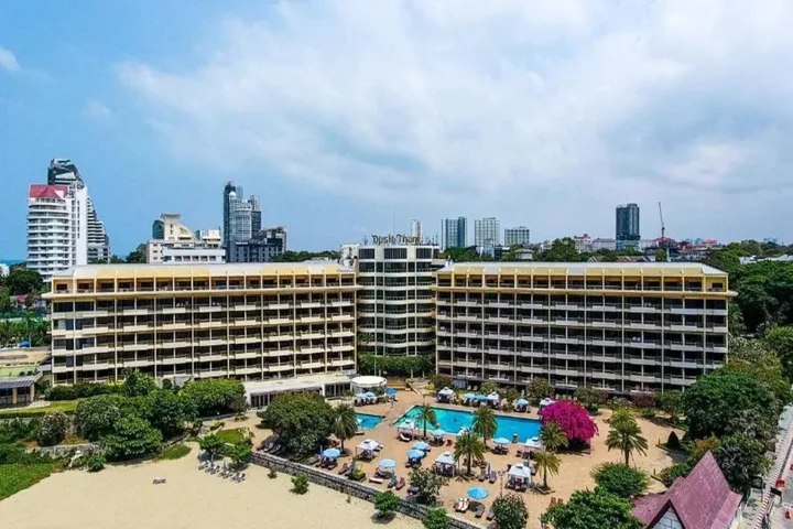 Паттайя: Dusit Thani Pattaya