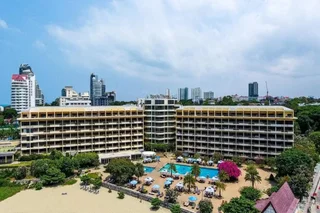Паттайя: Dusit Thani Pattaya