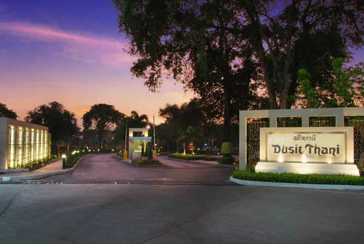 Паттайя: Dusit Thani Pattaya