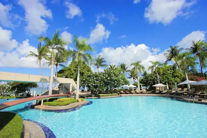 Паттайя: Dusit Thani Pattaya