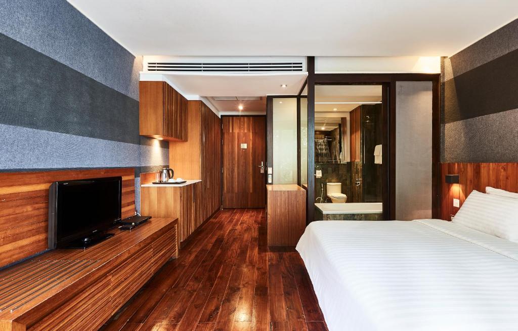Бангкок: LUXX Langsuan Hotel