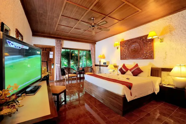 Кату: Tropica Bungalow Resort