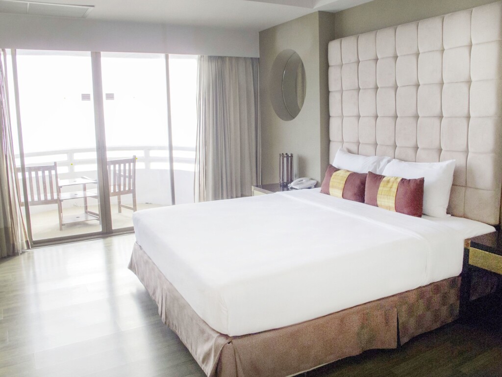 Паттайя: D Varee Jomtien Beach