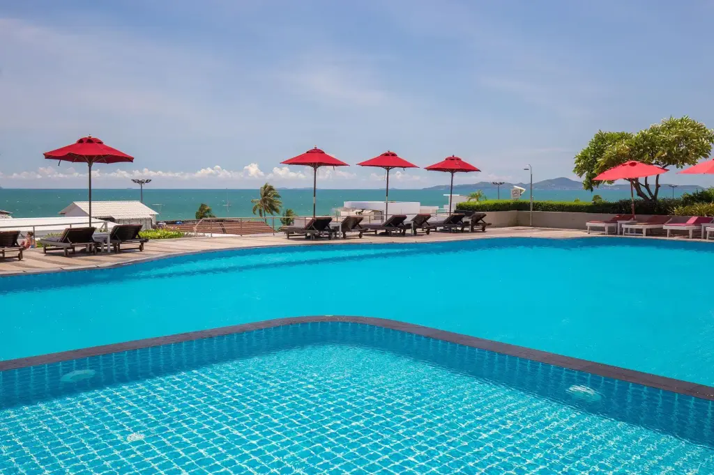 Паттайя: D Varee Jomtien Beach