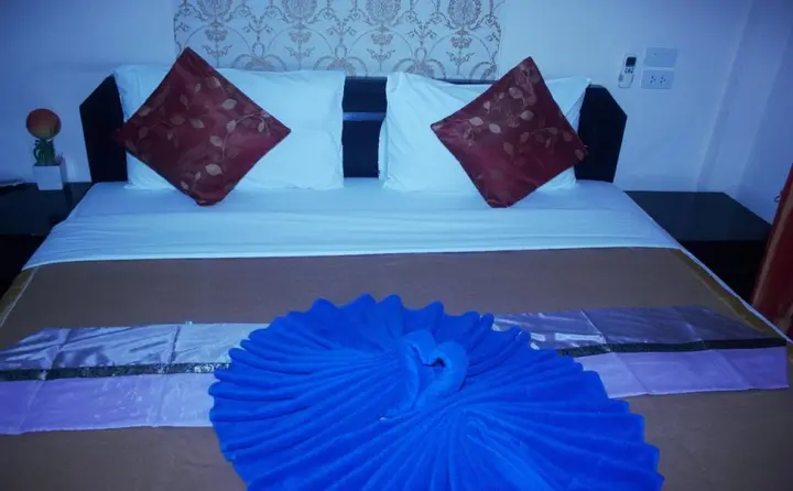 Кату: Hotel Ramaz Charlie