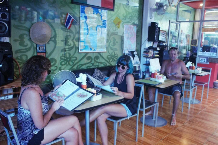 Кату: Hotel Ramaz Charlie