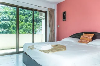 Кату: Patong Bay Guesthouse