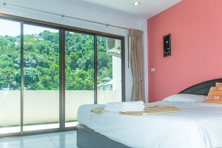 Кату: Patong Bay Guesthouse