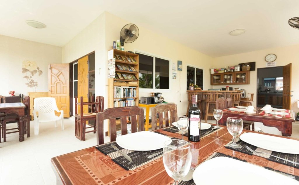 Дой-Сакет: Lhas Place Homestay & Guesthouse