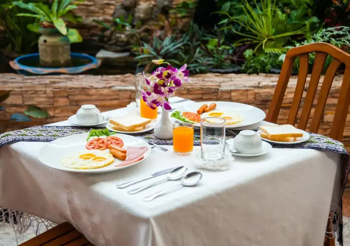 Муанг: Crystal Inn Phuket