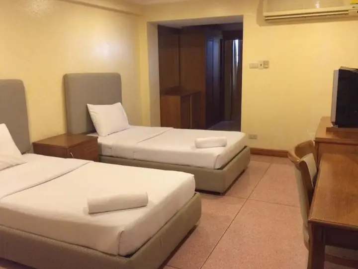 Sri Ayutthaya Thanee Hotel — фото 3