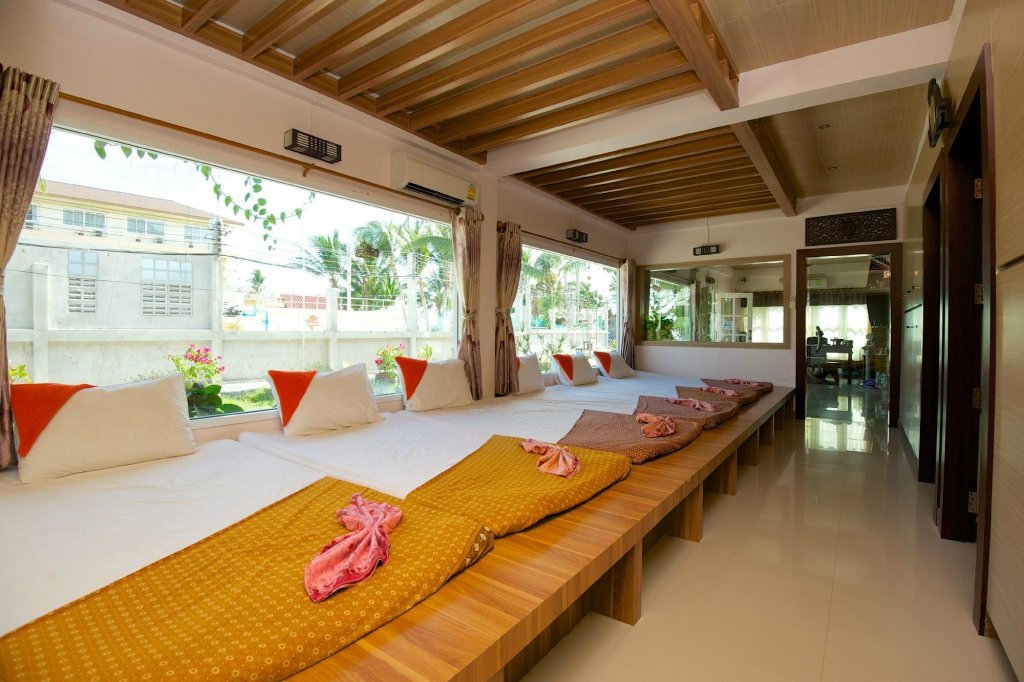 Остров Тау: Lotus Paradise Resort