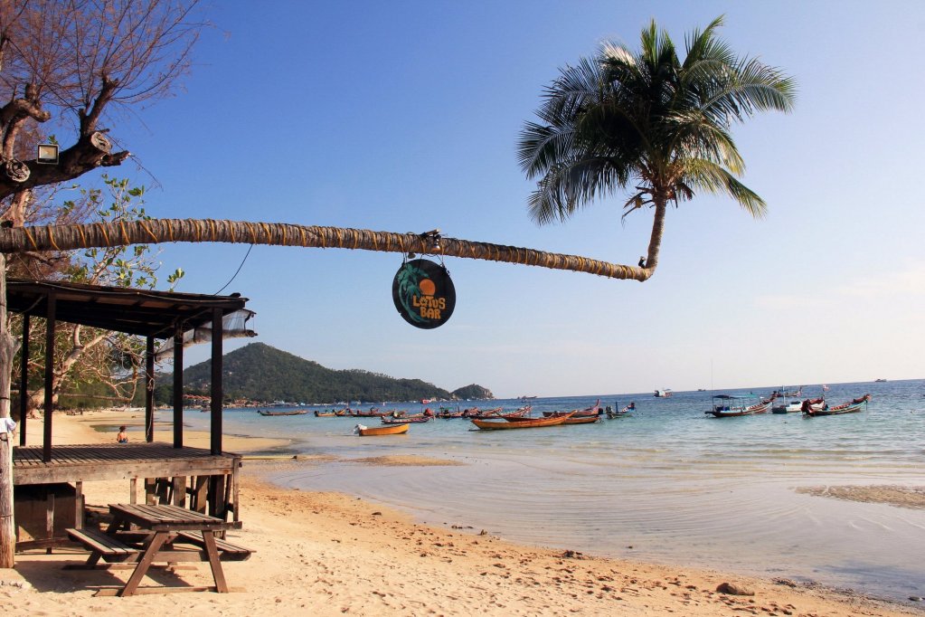 Остров Тау: Lotus Paradise Resort