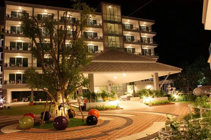 Чаам: Cera Resort Chaam