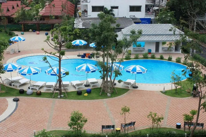Чаам: Cera Resort Chaam