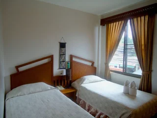 Мэхонгсон: Baiyoke Chalet Hotel
