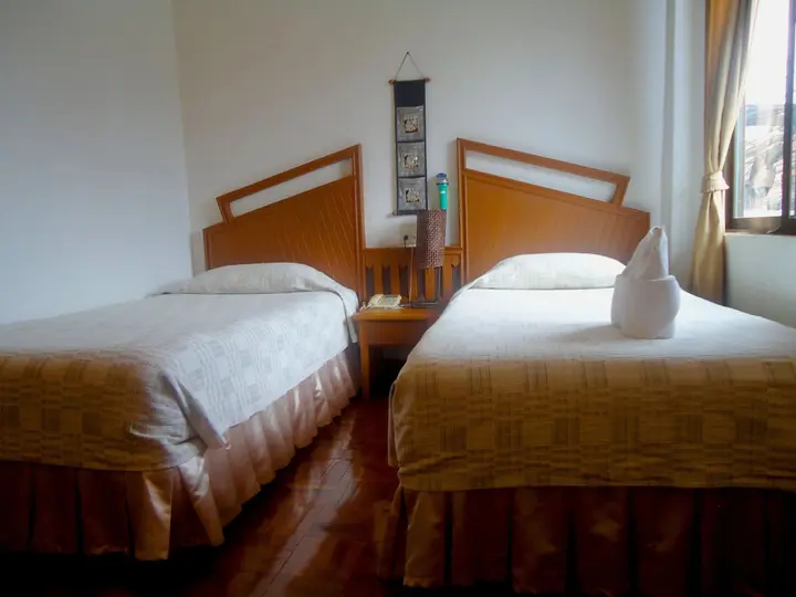 Мэхонгсон: Baiyoke Chalet Hotel