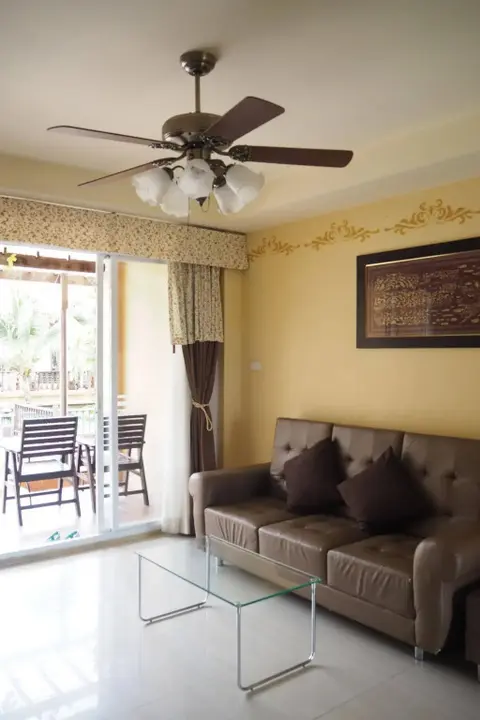 Паттайя: Villa Thongbura