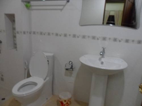 Мэхонгсон: Panglor Villa Guesthouse & Resort