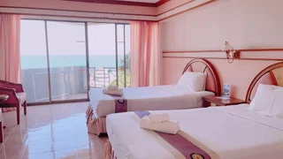 Ханом: Supar Royal Beach Hotel