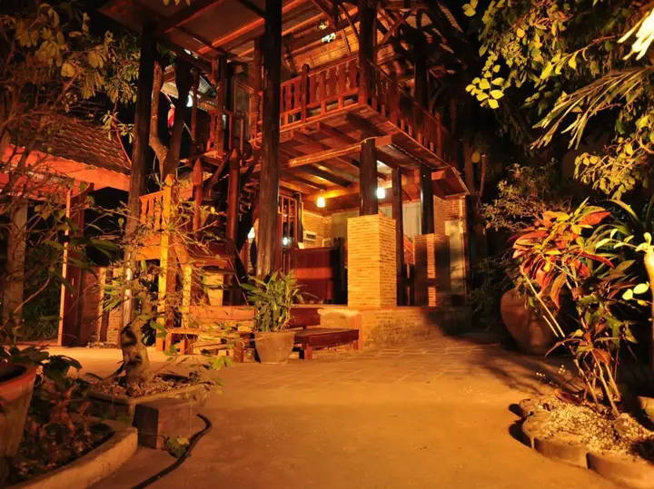 Аюттхая: Ayutthaya Bouchic Hostel