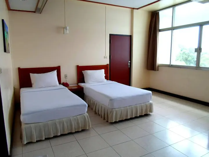 Сураттхани: Tapee Hotel