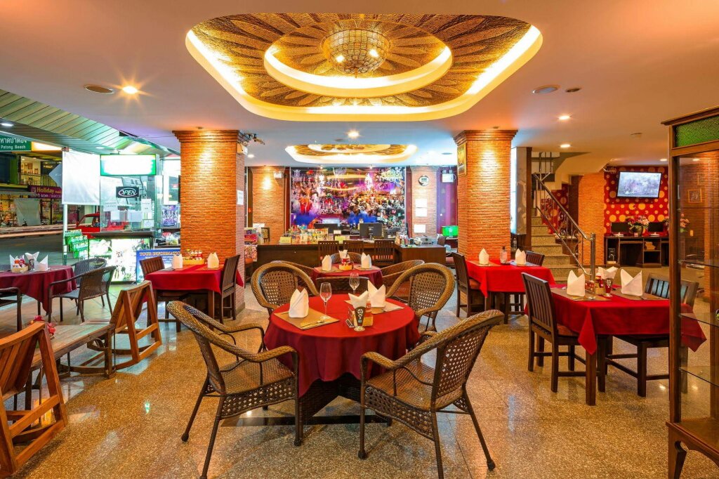 Патонг: Tanawan Phuket Hotel