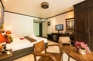 Патонг: Tanawan Phuket Hotel