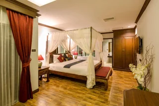 Патонг: Tanawan Phuket Hotel