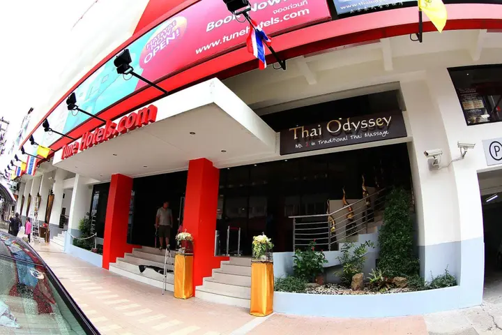 Хатъяй: Easy Planet Hat Yai