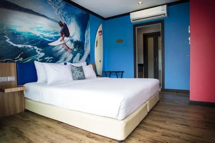 Пхукет: Must Sea Hotel Kata
