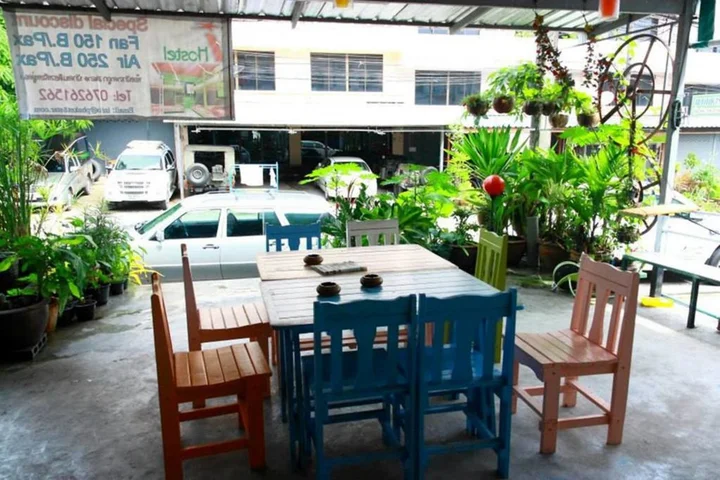Муанг: i Hostel Phuket