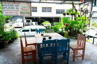 Муанг: i Hostel Phuket