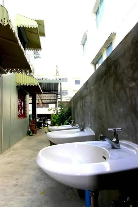 Муанг: i Hostel Phuket
