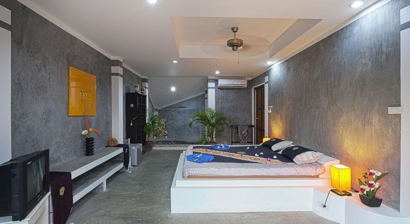 Кату: Sunshine Guest House