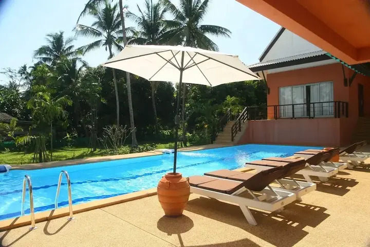 Краби: Breda Beach Villa