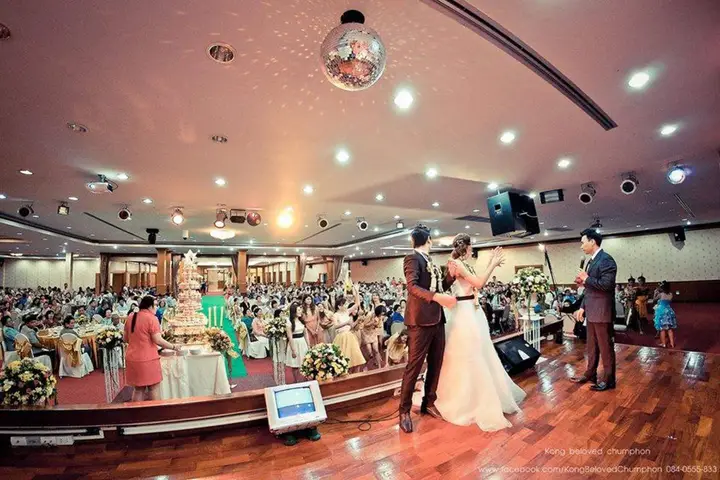 carousel image 5